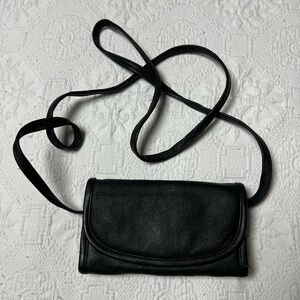 Elegant Black Leather Crossbody Bag
